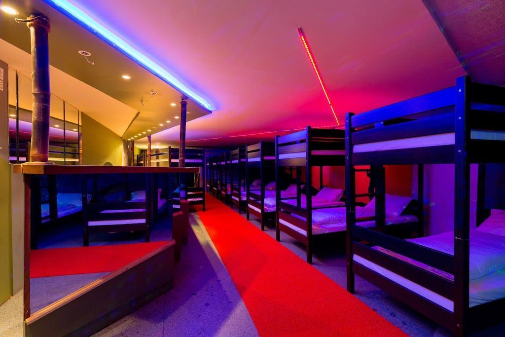 Villa The Bachelor Bar - Bunker | Private Club Budapest Esterno foto
